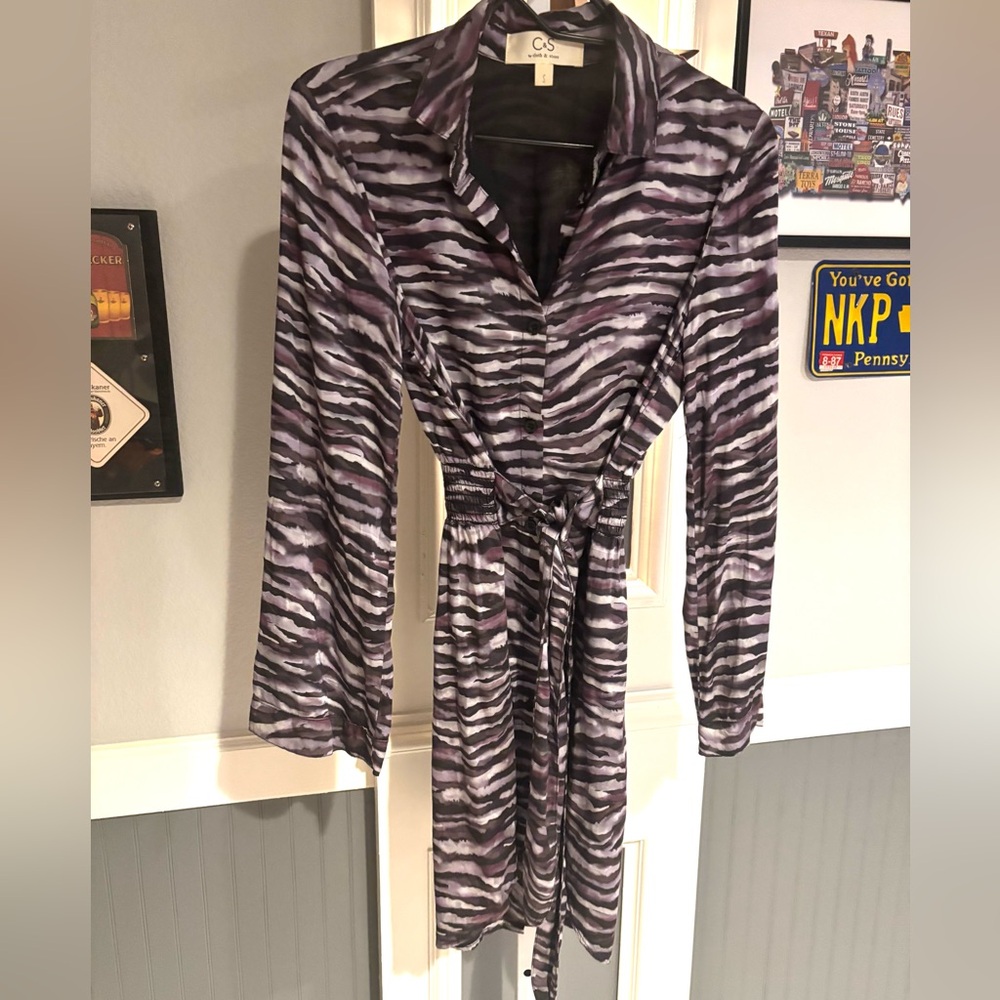 Cloth and Stone Size Small Purple Zebra Print Dress